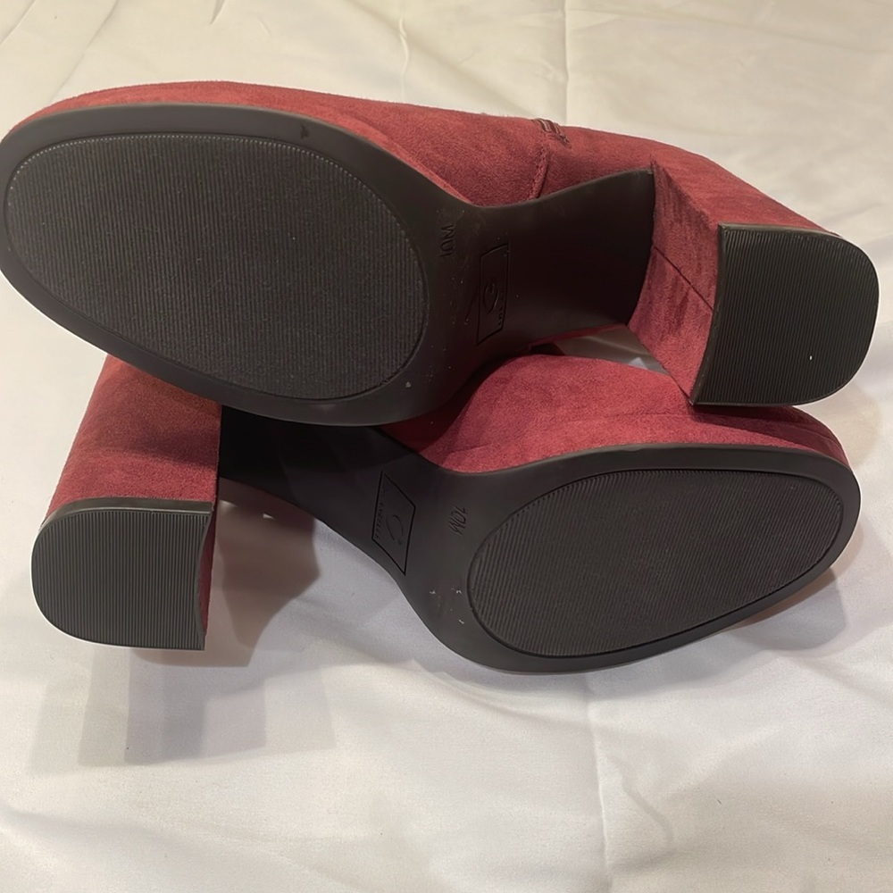 GBG Platform Heeled Ankle Boots Burgundy Faux Suede Zip Closure Size 10M Vamp - Picture 5 of 9